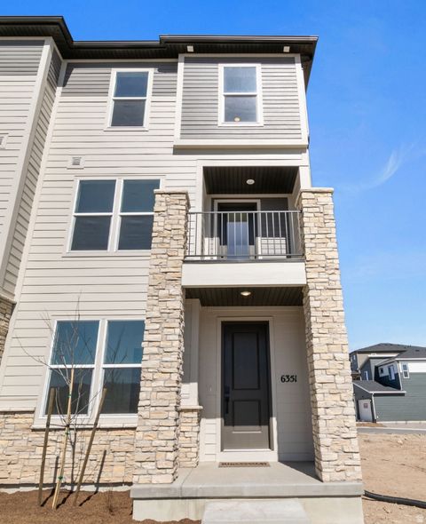 Photo of 6351 W W PYRAMID PEAK LN #120, Herriman, UT 84096 (MLS # 2156362)