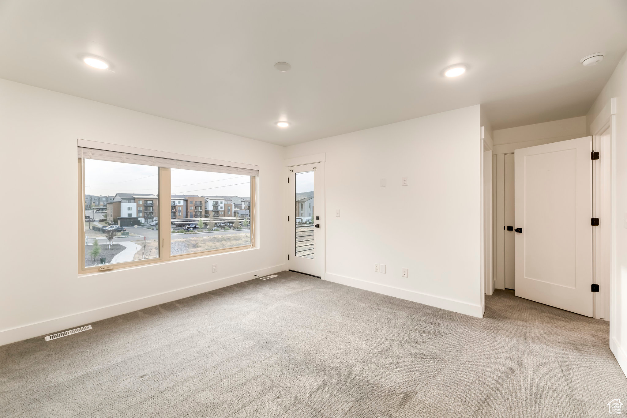 SILVER CREEK - Residential