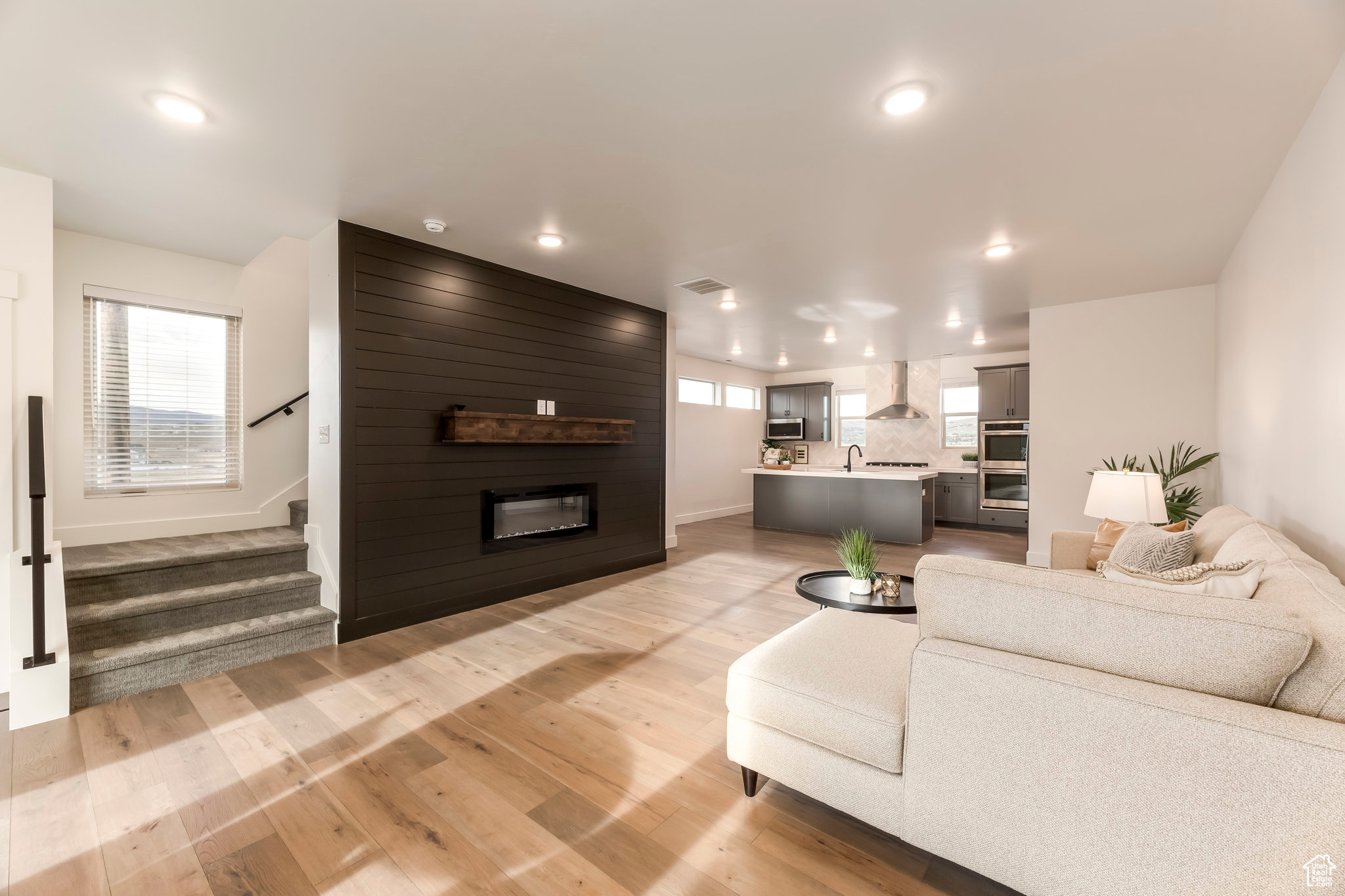 SILVER CREEK - Residential