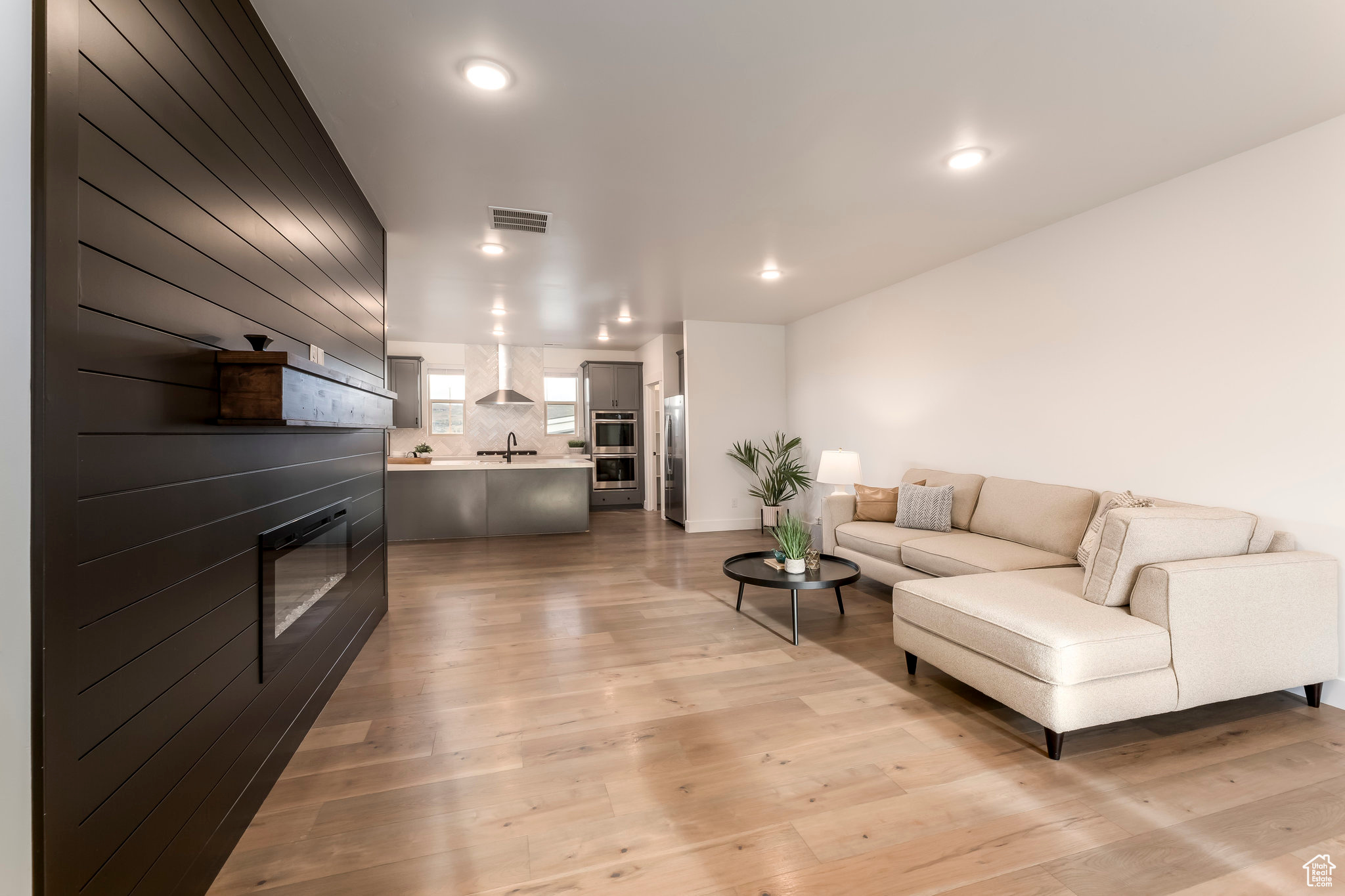 SILVER CREEK - Residential