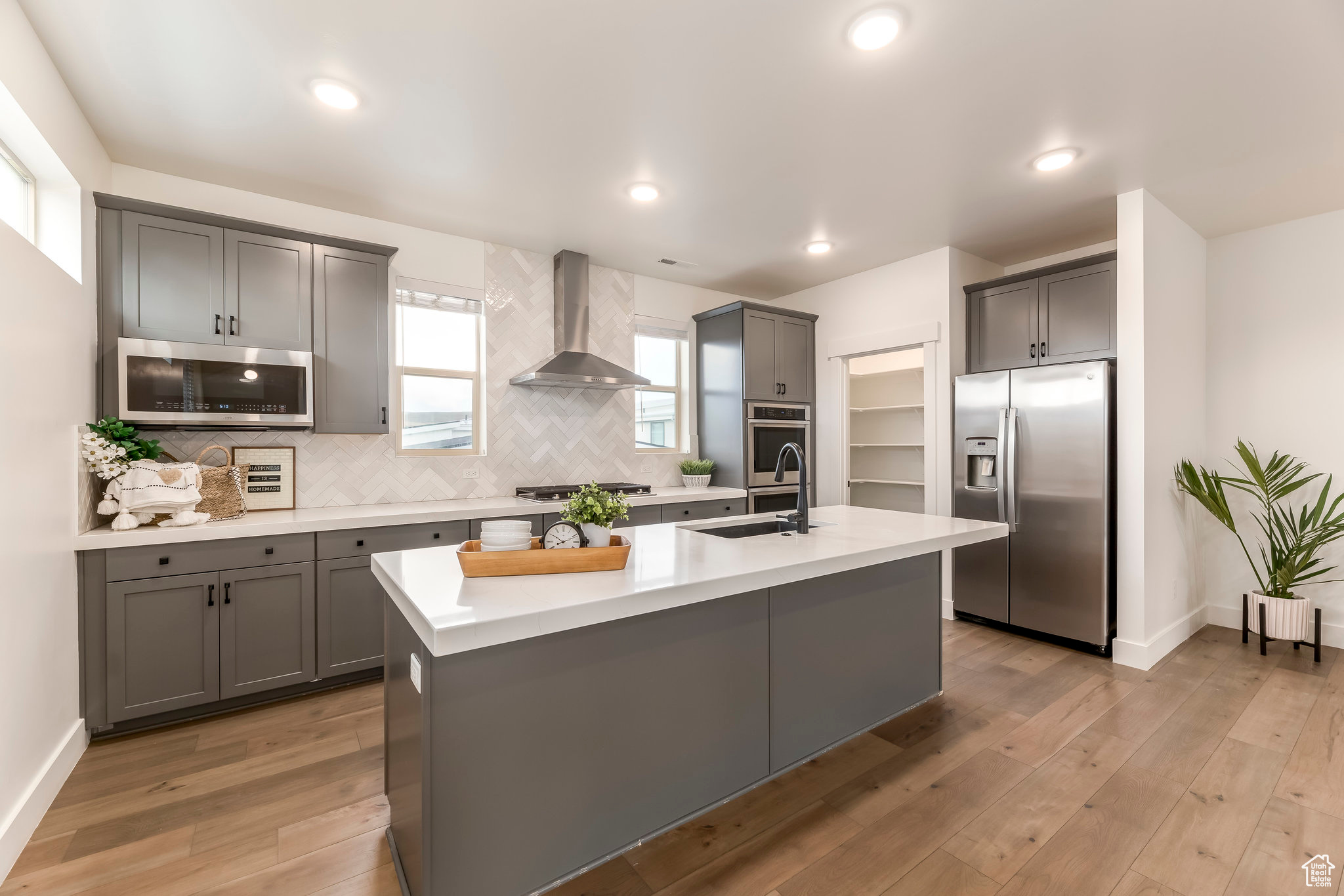 SILVER CREEK - Residential