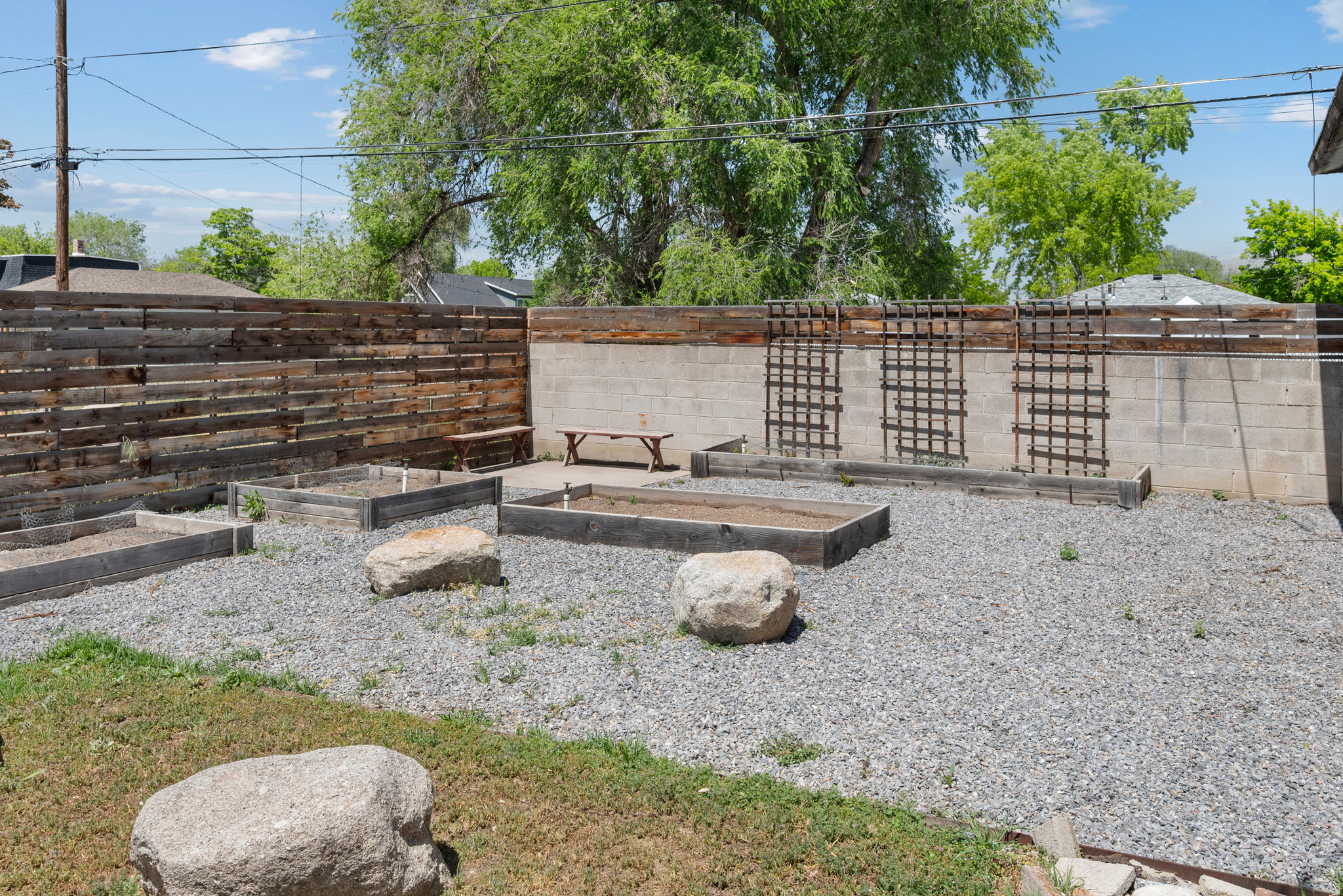 POPLAR GROVE - Residential