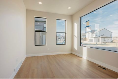 Tiny photo for 2846 E HAYLOFT LN #215, Heber City, UT 84032 (MLS # 2130578)