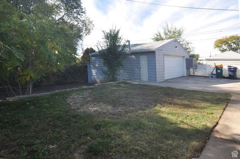 Tiny photo for 230 S LAKEVIEW DR E, Clearfield, UT 84015 (MLS # 2119110)