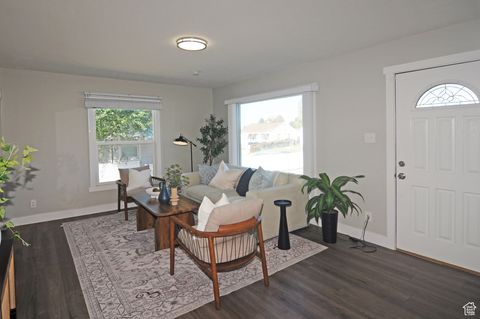 Tiny photo for 230 S LAKEVIEW DR E, Clearfield, UT 84015 (MLS # 2119110)