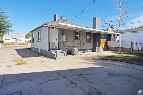 Tiny photo for 230 S LAKEVIEW DR E, Clearfield, UT 84015 (MLS # 2119110)