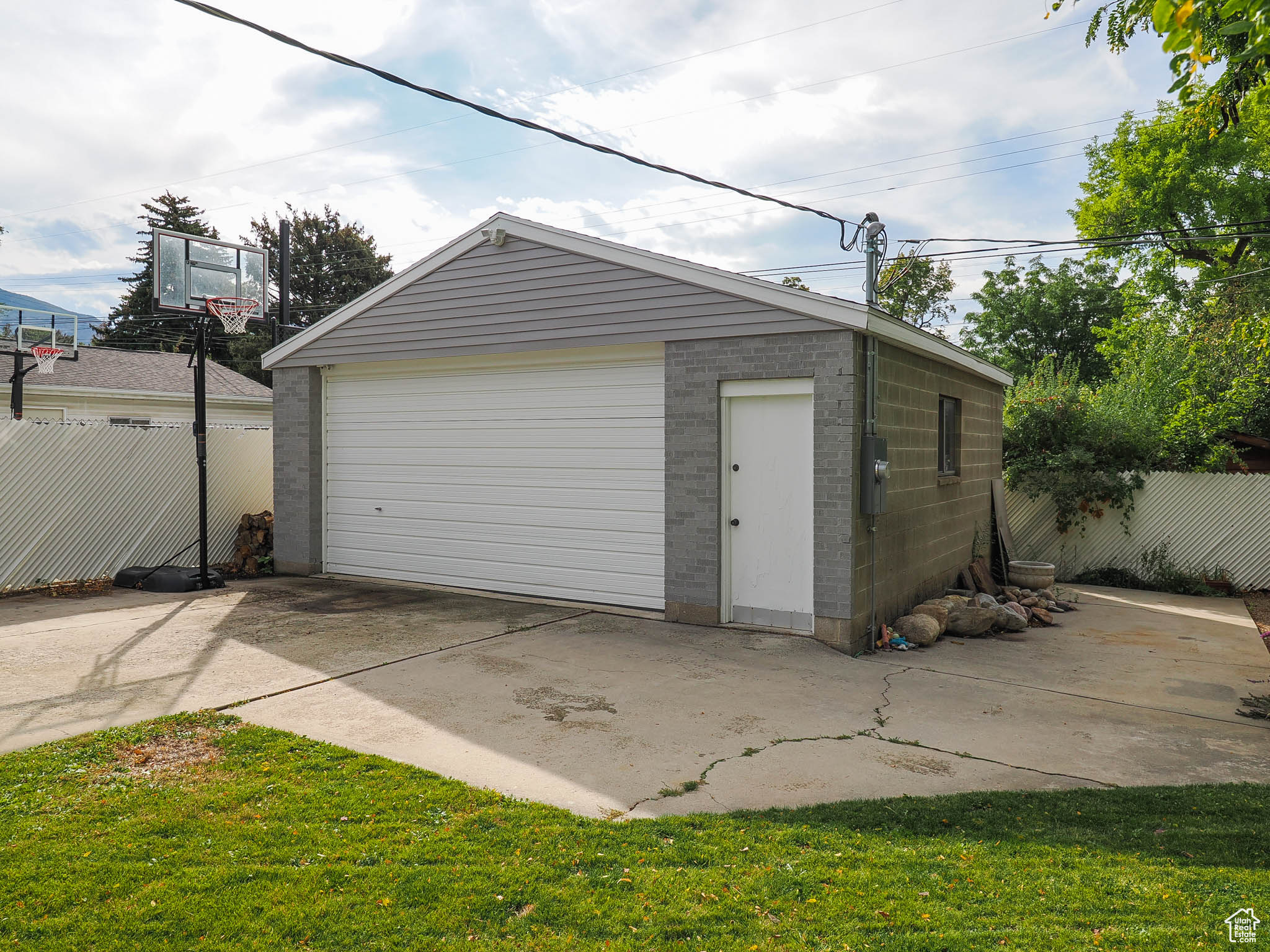 1818 E Hollywood Ave, Salt Lake City, Utah image 40