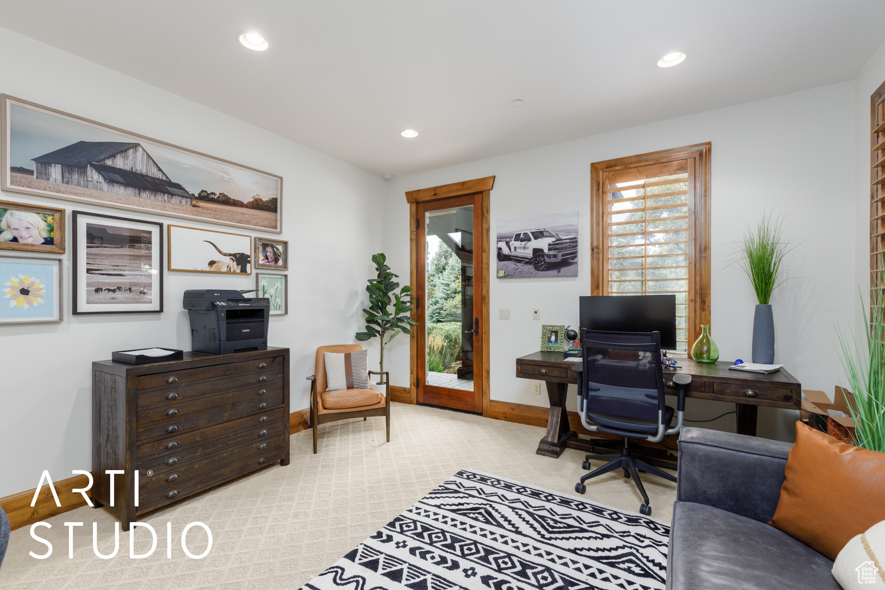 LAYTON RIDGES - Residential