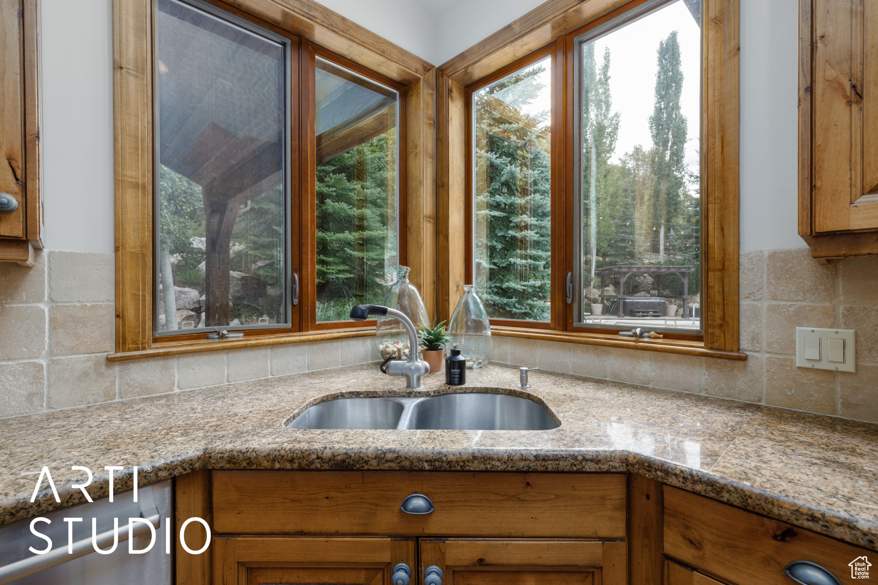 LAYTON RIDGES - Residential