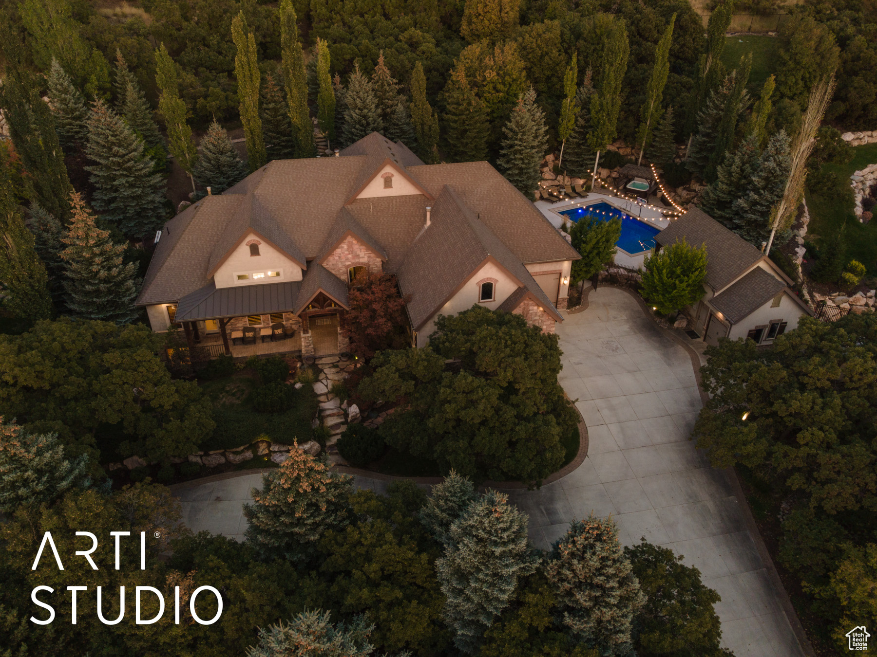 LAYTON RIDGES - Residential