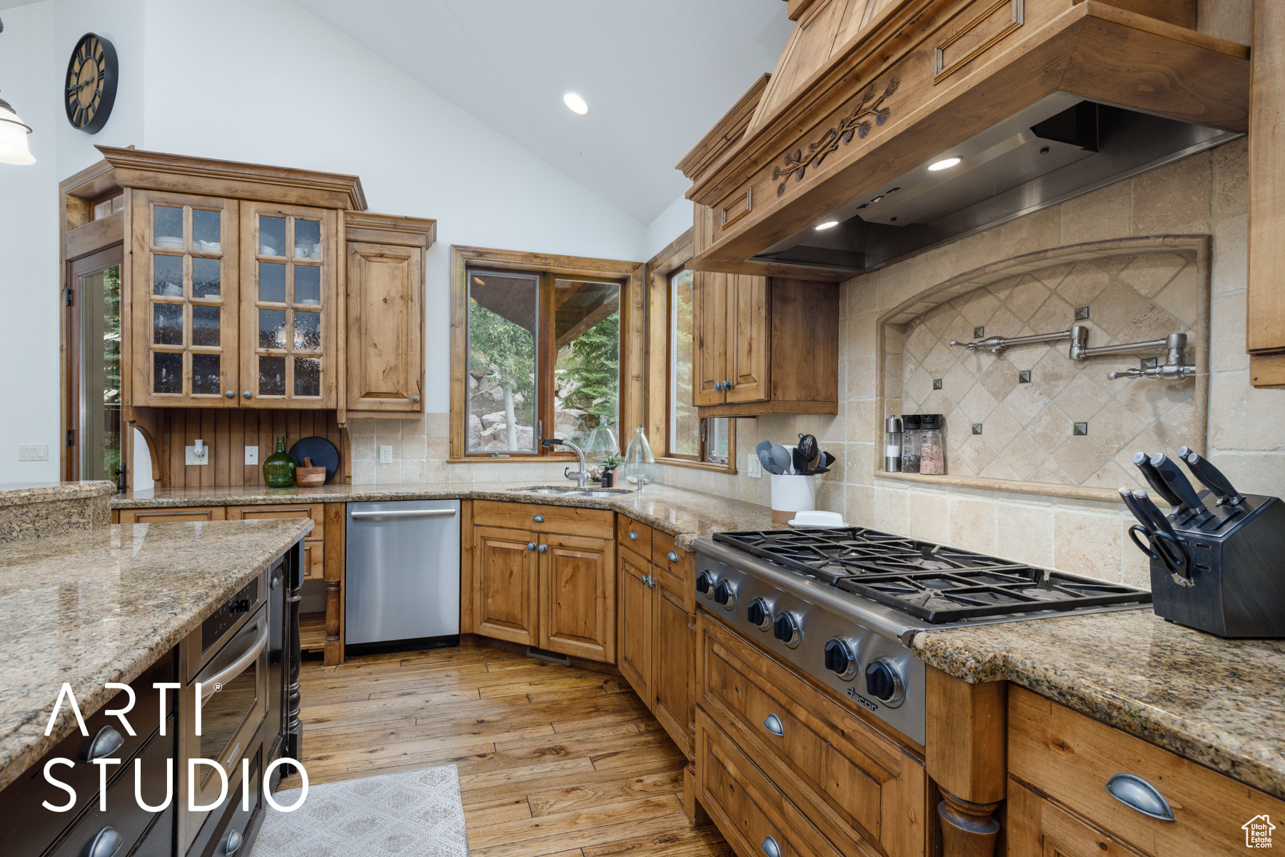 LAYTON RIDGES - Residential