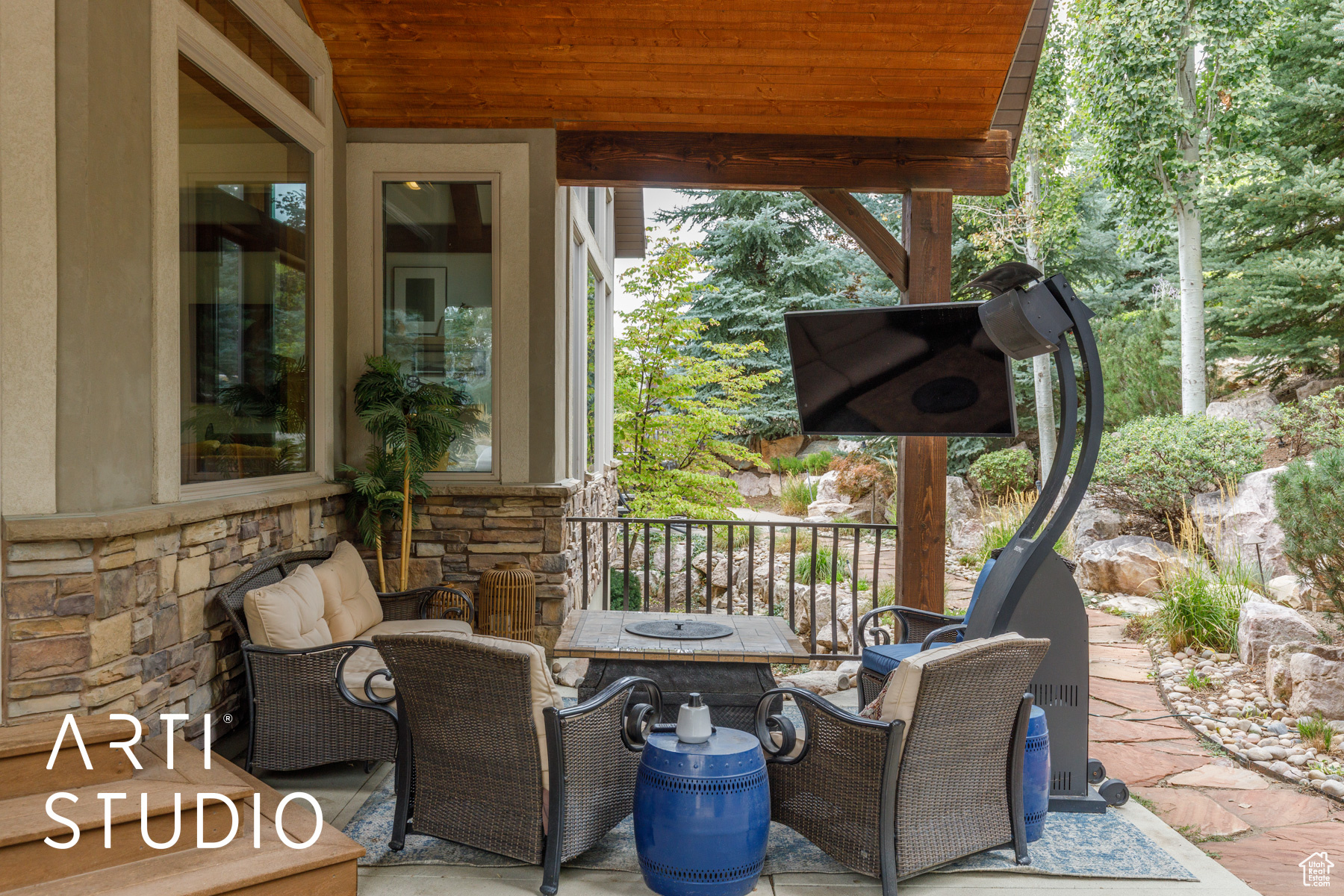 LAYTON RIDGES - Residential