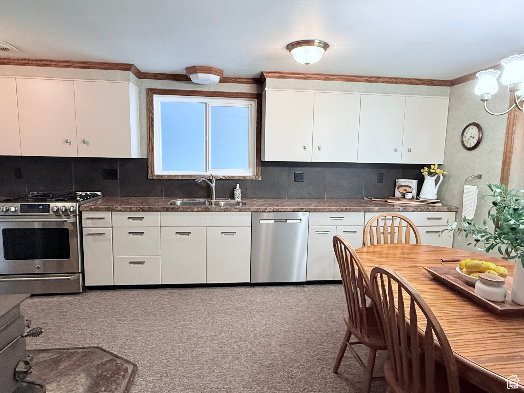 8478 S 1475, Sandy, Utah image 6