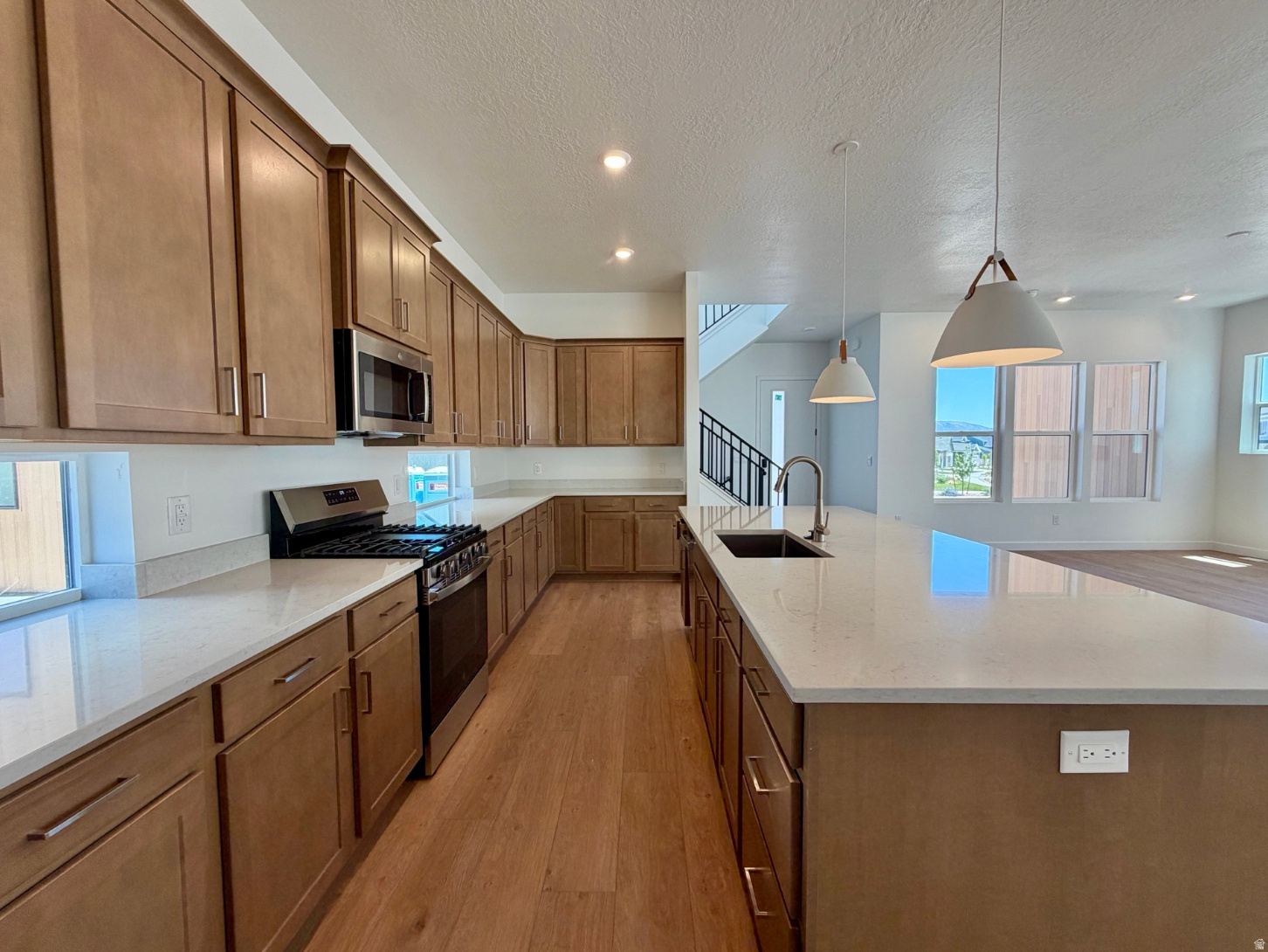 FIREFLY - Residential