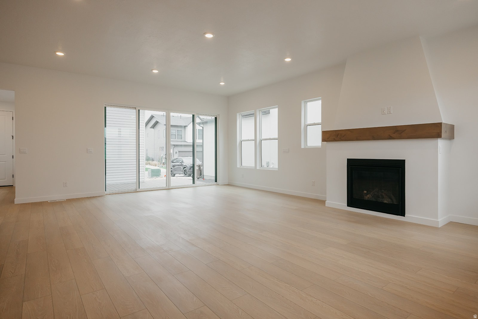 FIREFLY - Residential