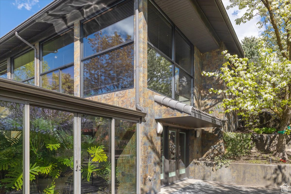 SPRING CREEK - Residential