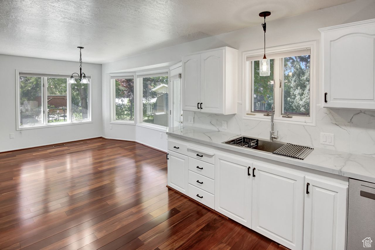 FOOTHILLS SUBDIV - Residential