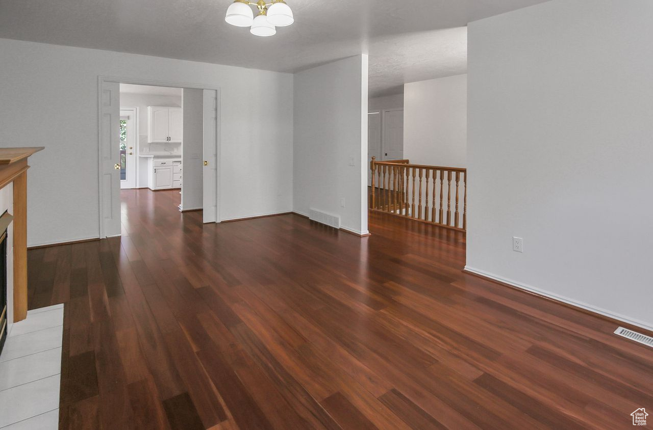 FOOTHILLS SUBDIV - Residential