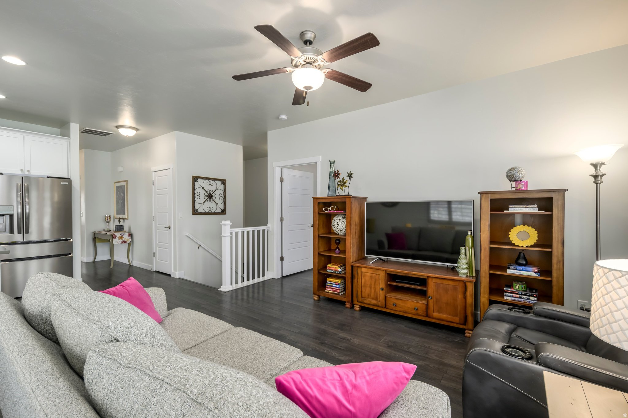 PARK VIEW VILLAS - Residential