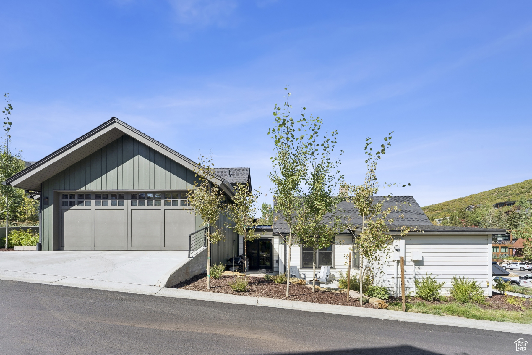 LILAC HILL - Residential