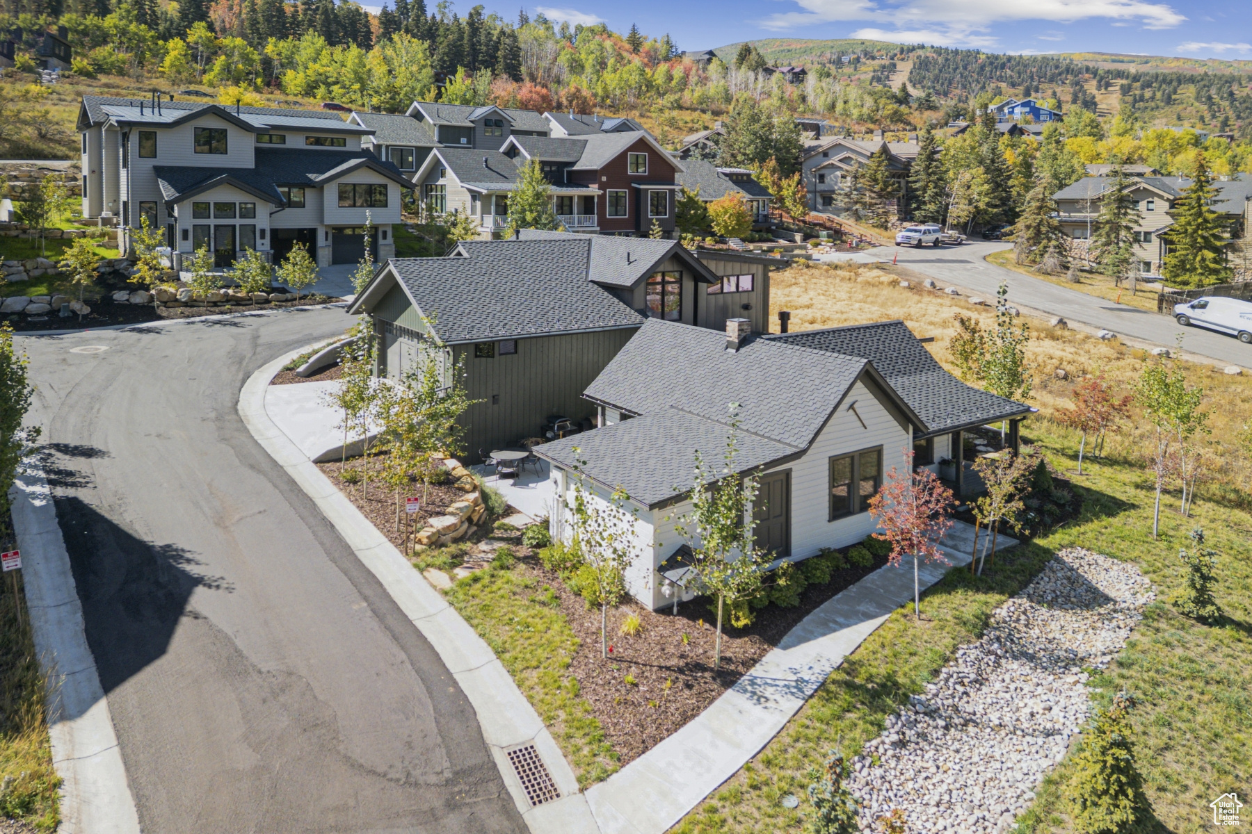 LILAC HILL - Residential