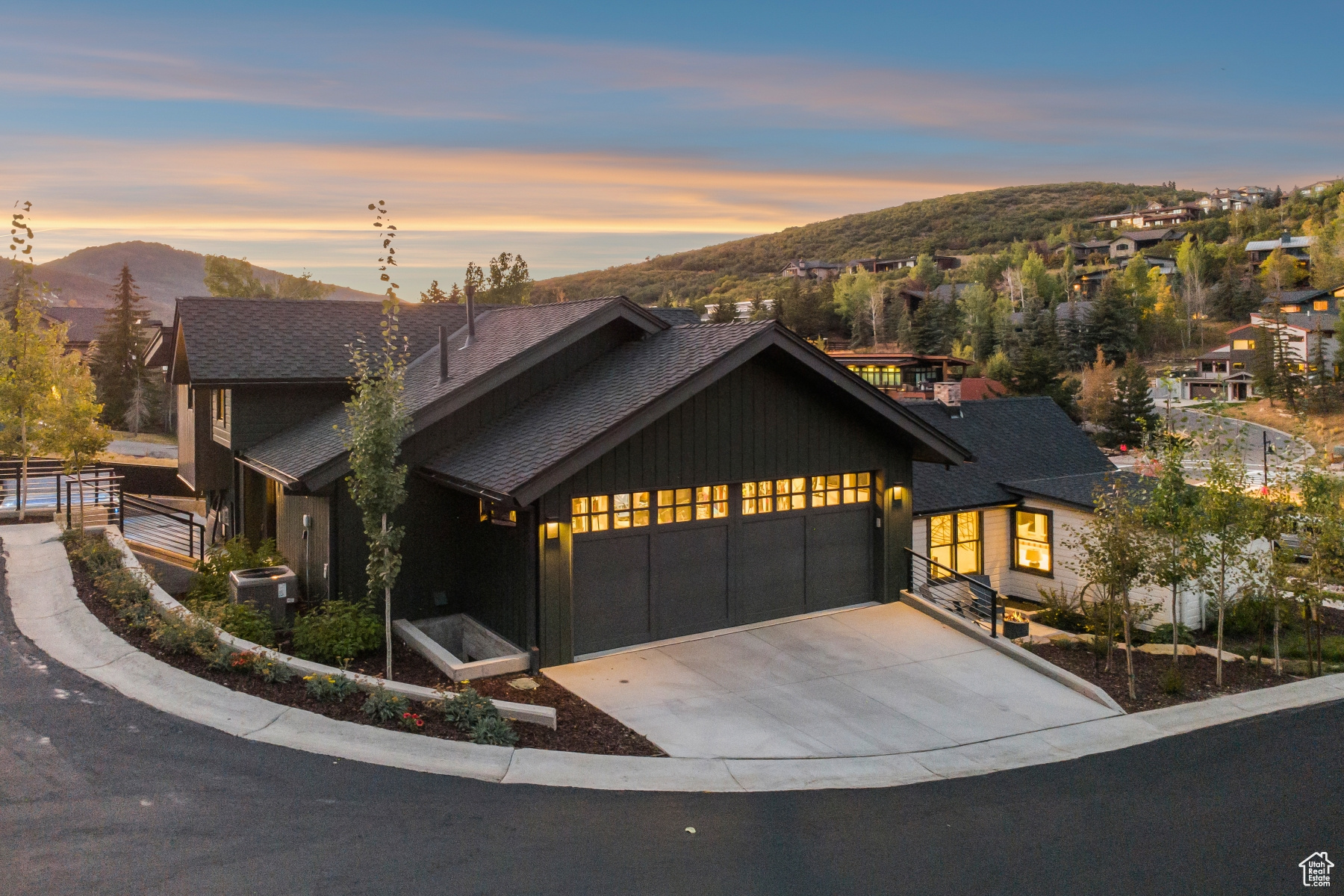 LILAC HILL - Residential