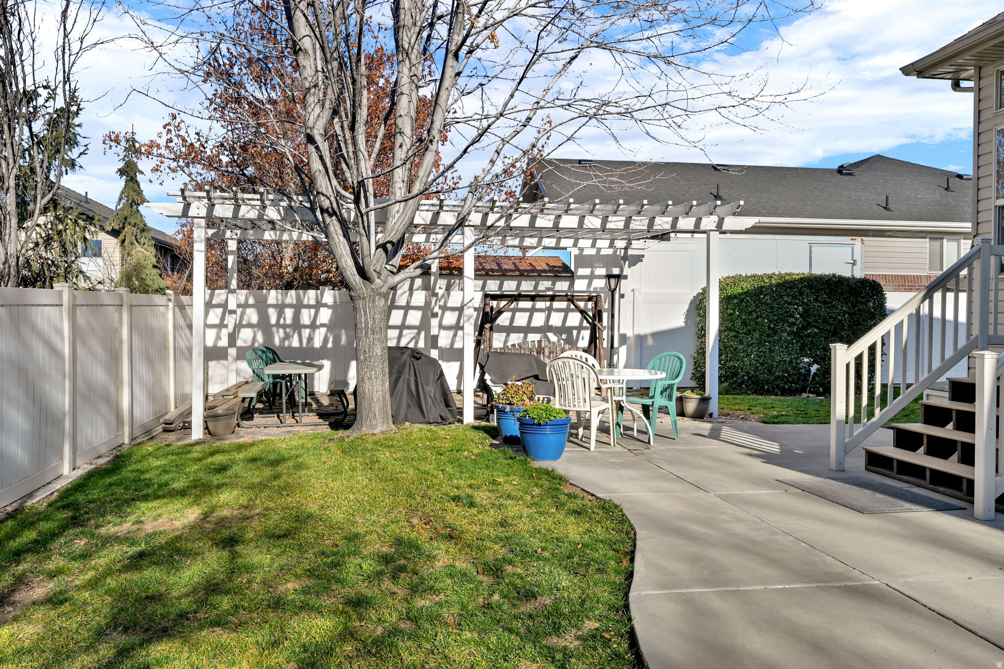 EDGEHILL ESTATES #15 - Residential