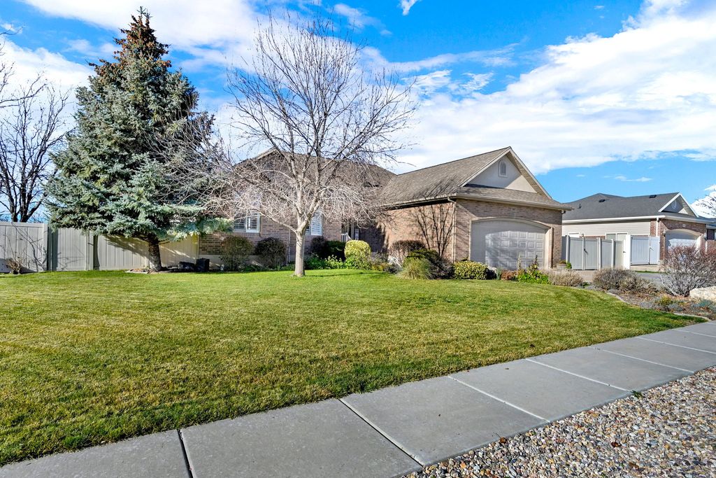 Photo of 587 N 2625 W, West Point, UT 84015 (MLS # 2126859)