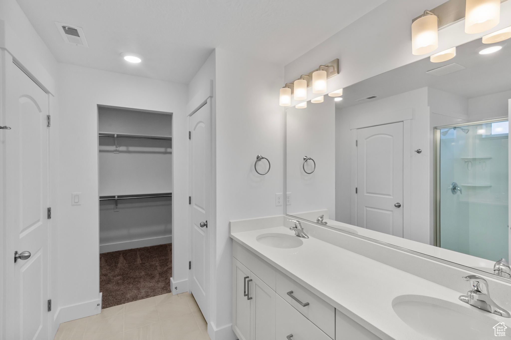 NORTH POINT - Residential