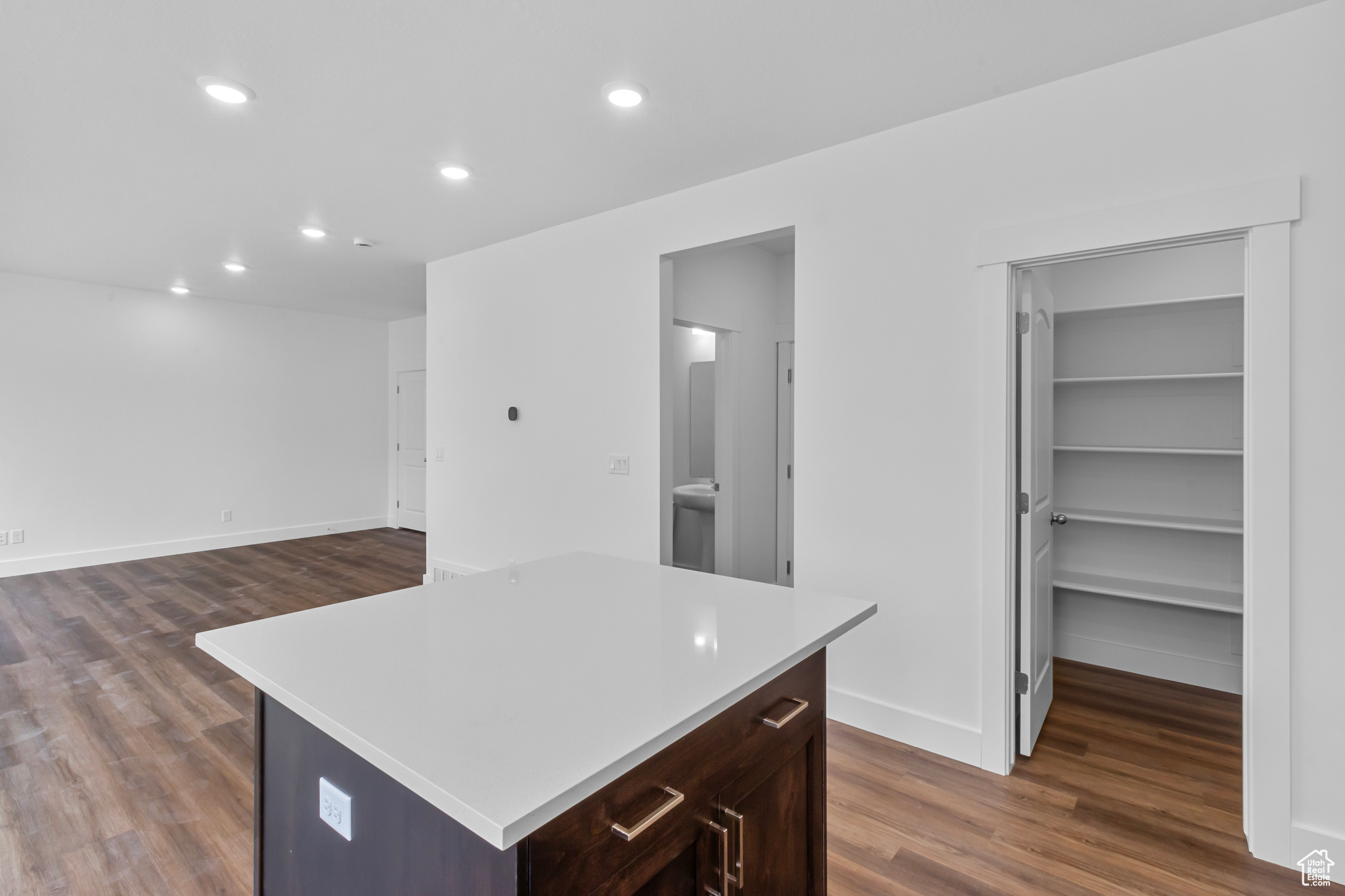 NORTH POINT - Residential