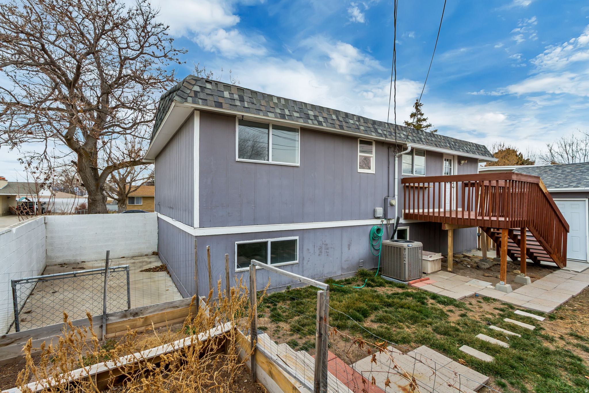 BEN VIEW SUB - Residential