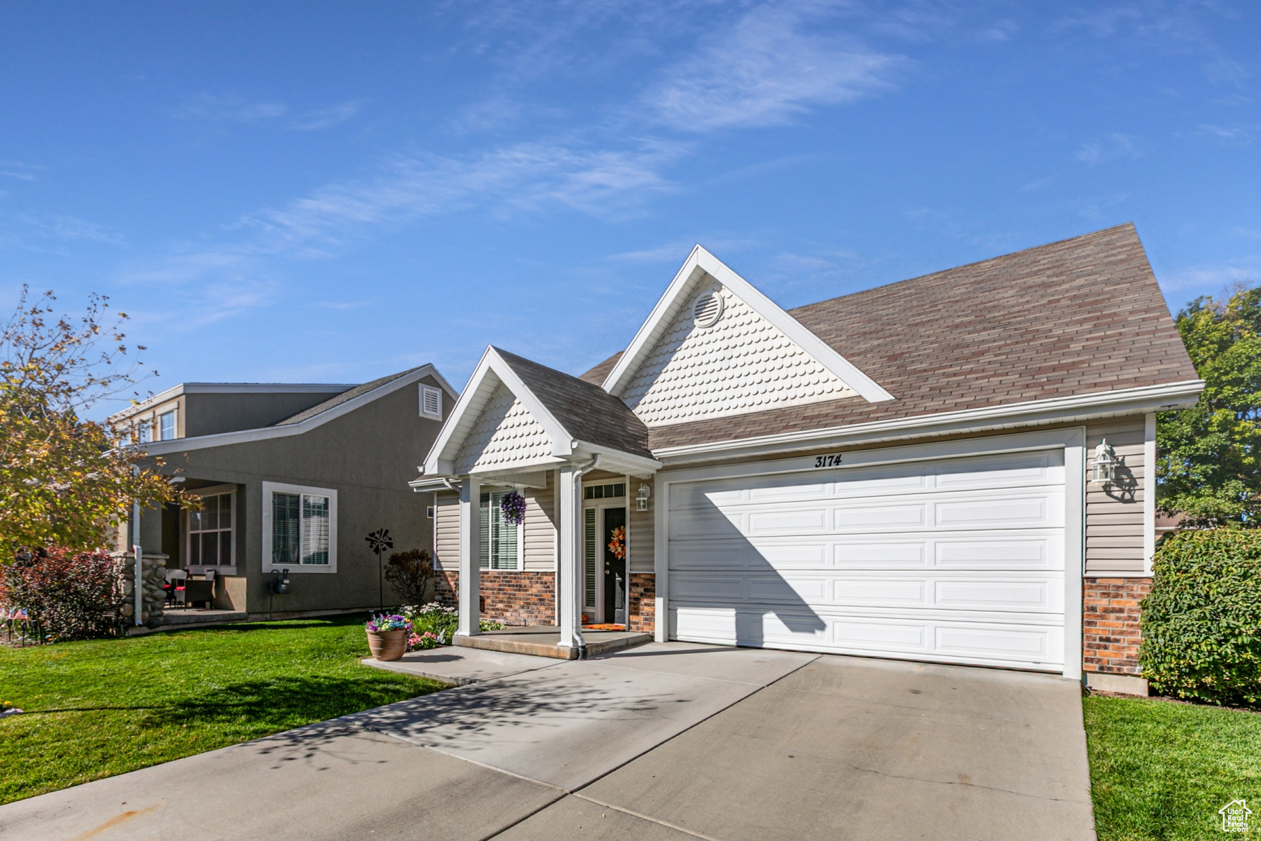 STONEGATE - Residential