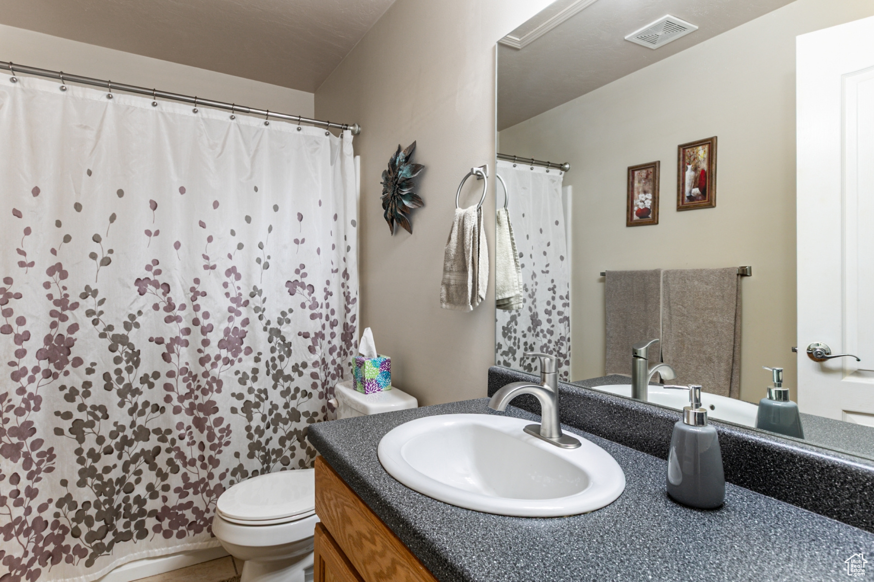 STONEGATE - Residential