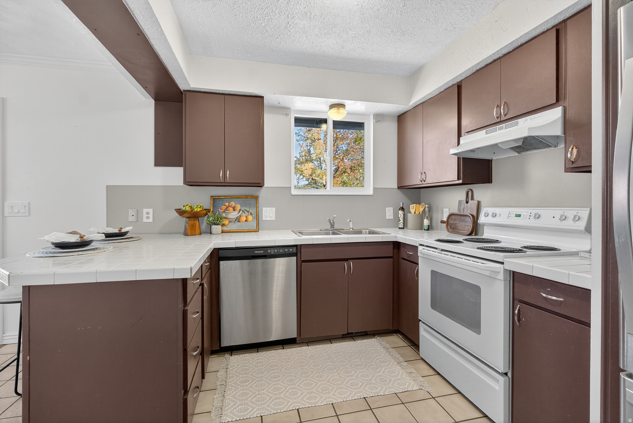 RIVER VALLEY ESTATES - Residential