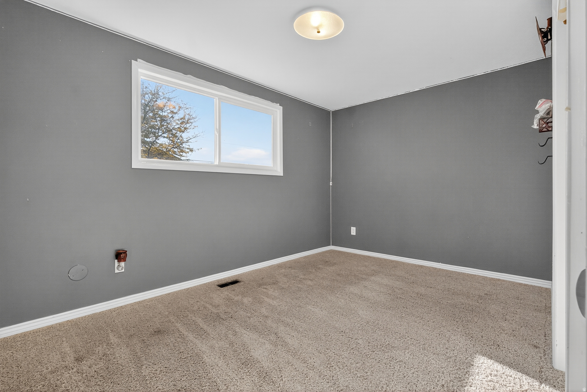 RIVER VALLEY ESTATES - Residential