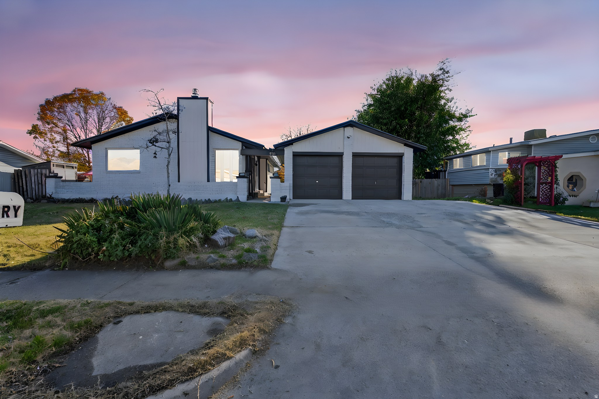 RIVER VALLEY ESTATES - Residential