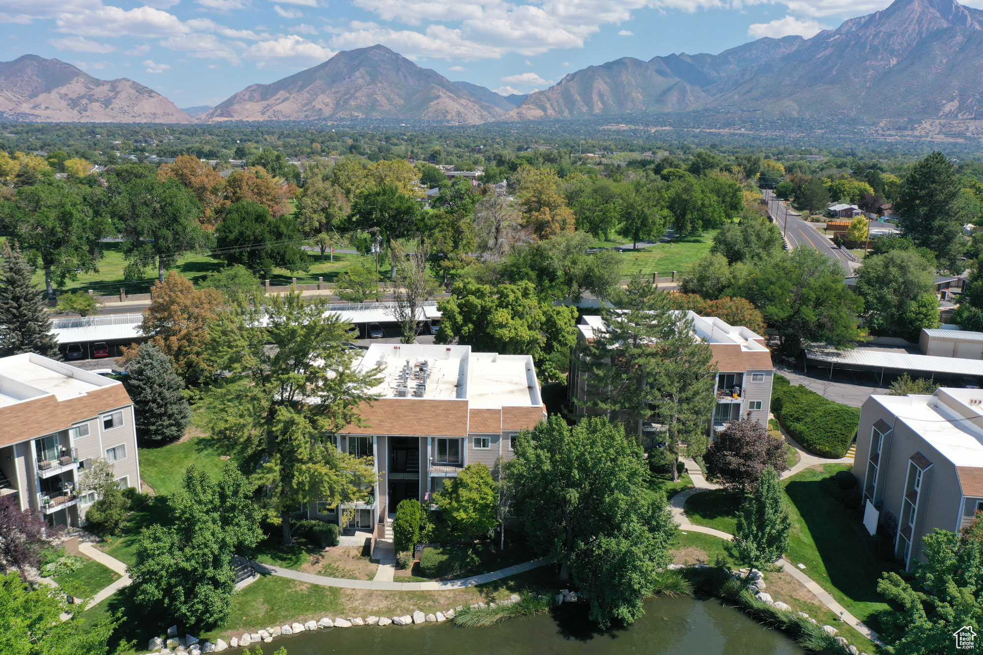 QUAILBROOK EAST - Residential