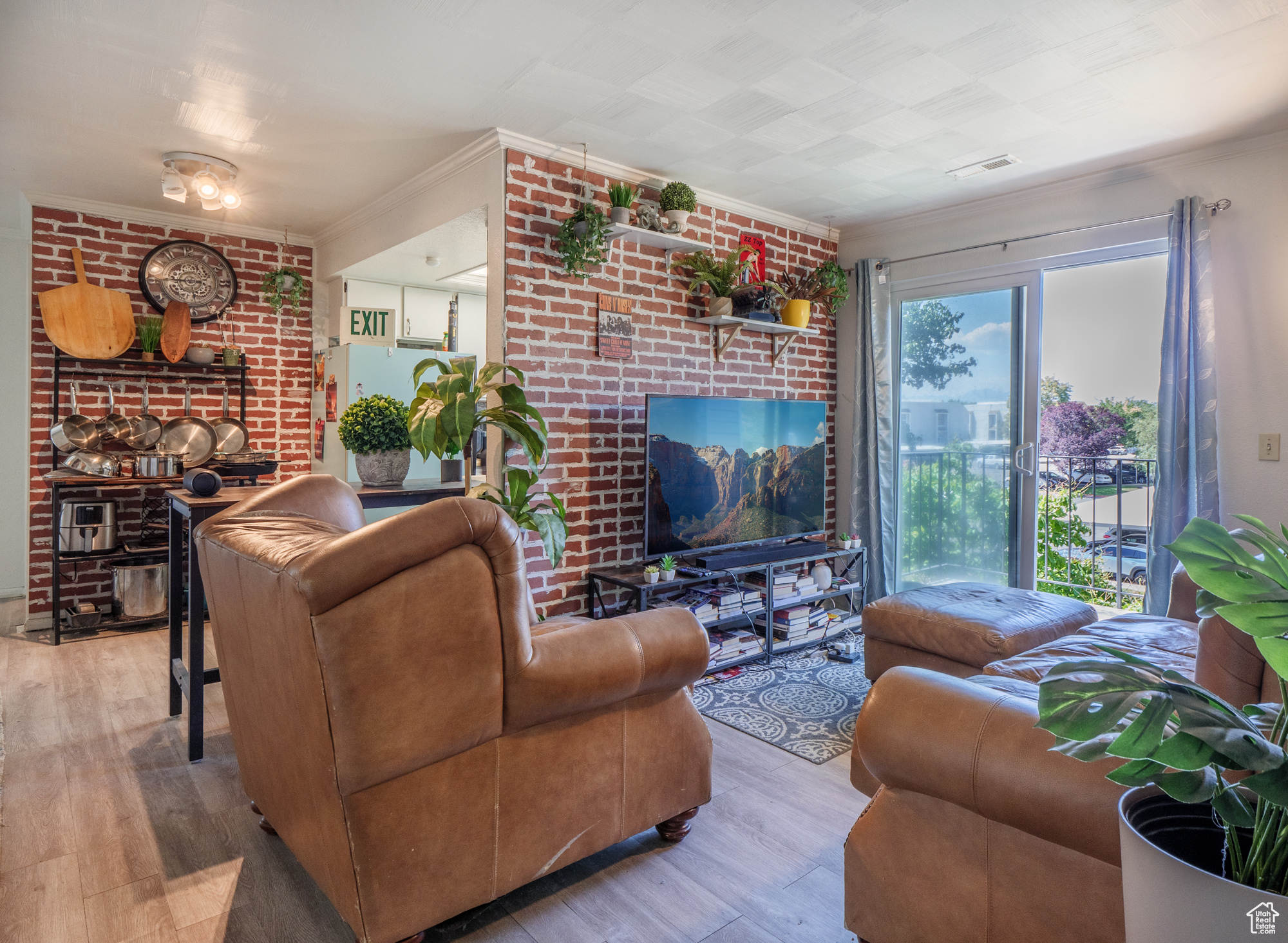 QUAILBROOK EAST - Residential