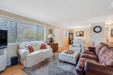 Tiny photo for 410 N 500 E, American Fork, UT 84003 (MLS # 2148592)