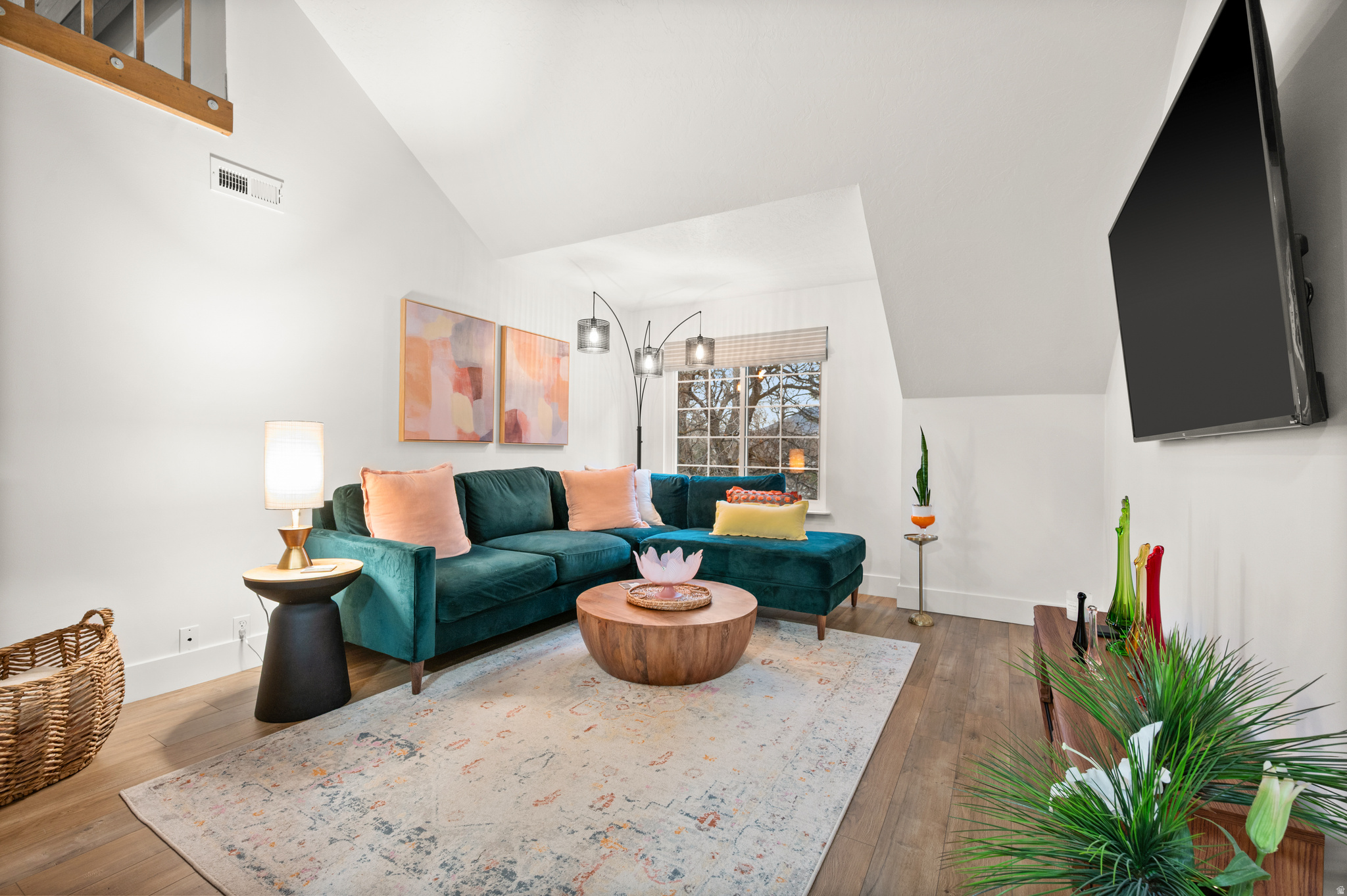 COUNTRYSIDE - Residential