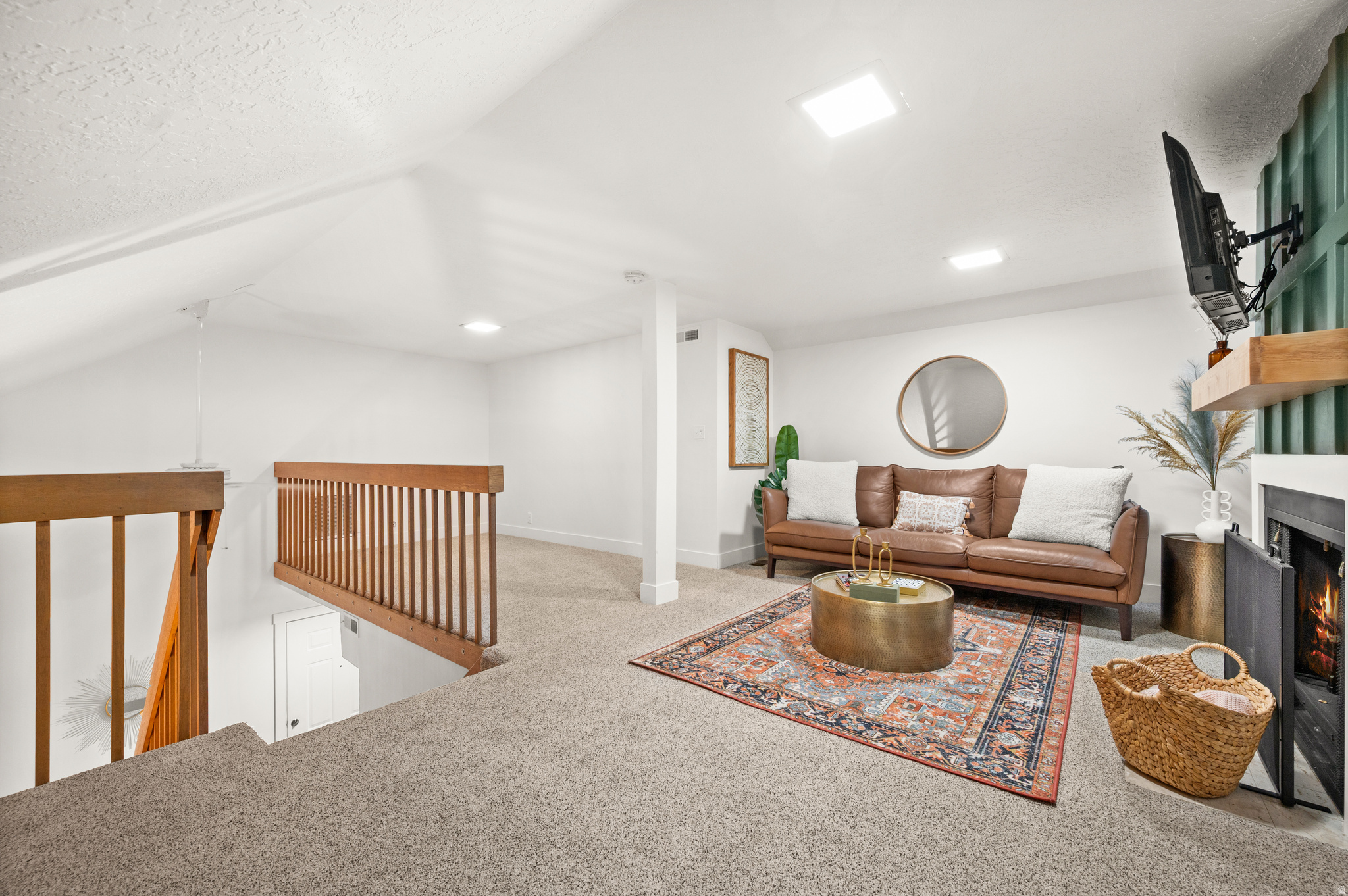 COUNTRYSIDE - Residential