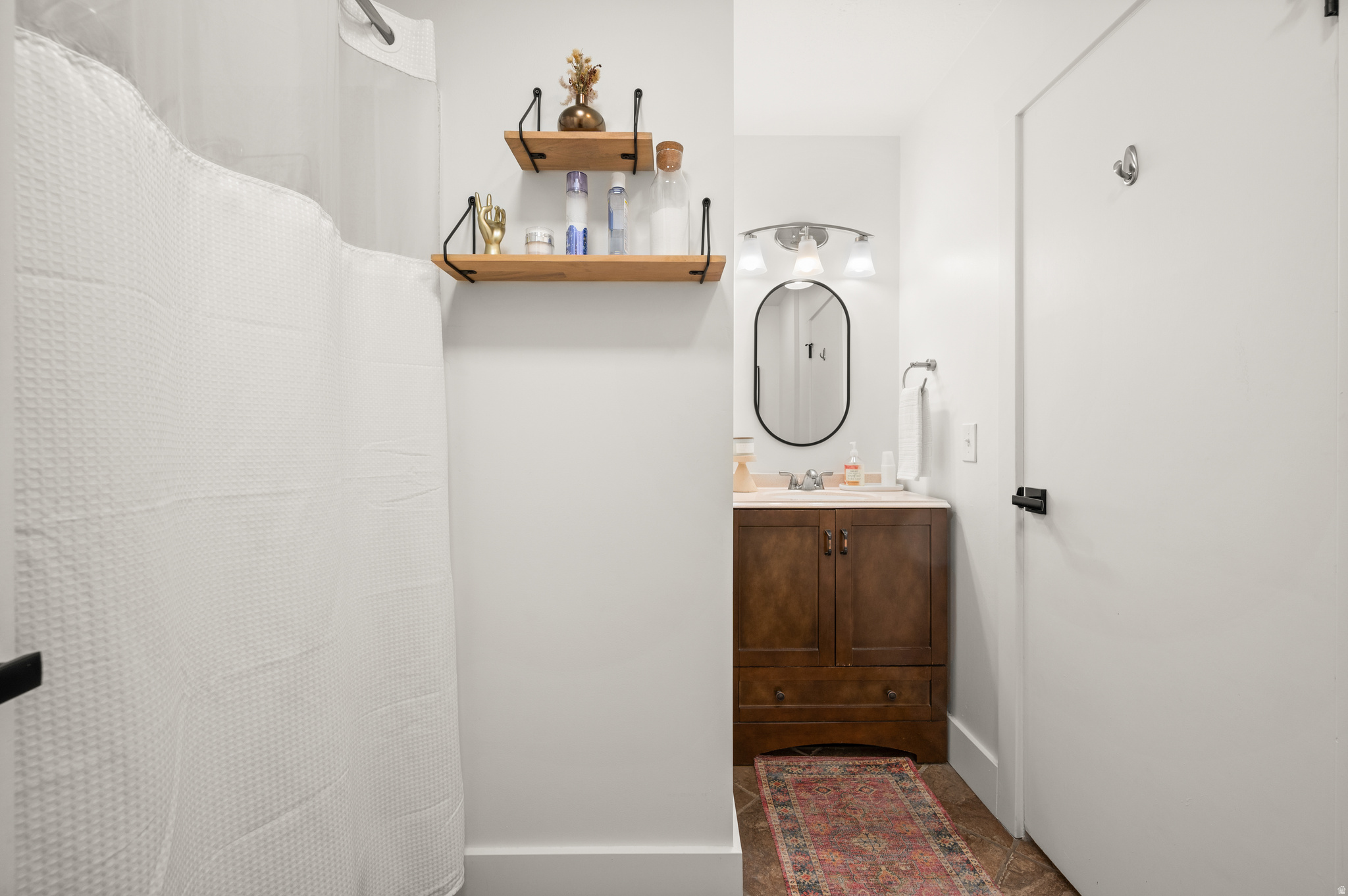 COUNTRYSIDE - Residential