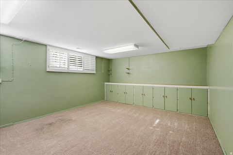 Tiny photo for 1583 MEADOWMOOR RD, Holladay, UT 84117 (MLS # 2123758)