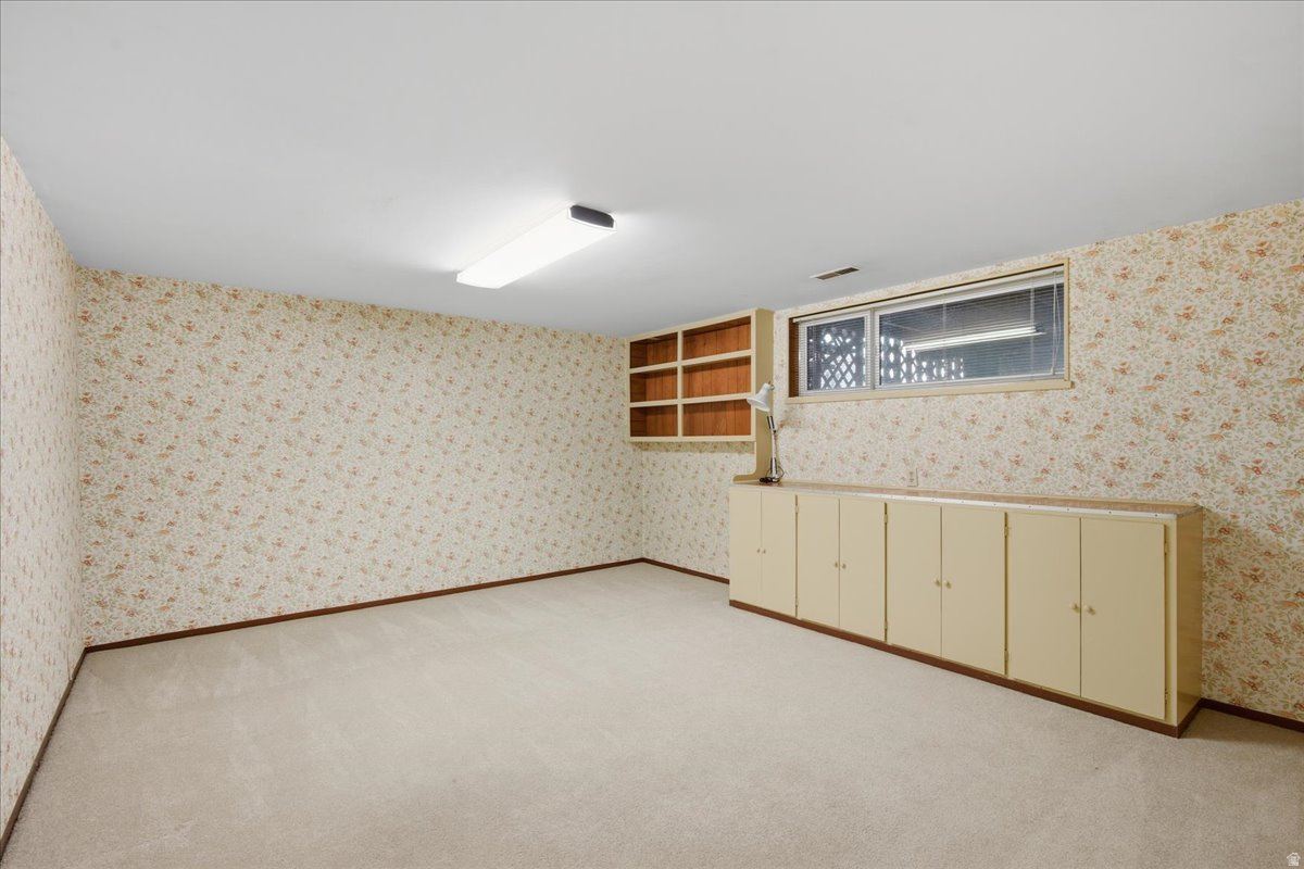 COTTONWOOD MEADOWS - Residential