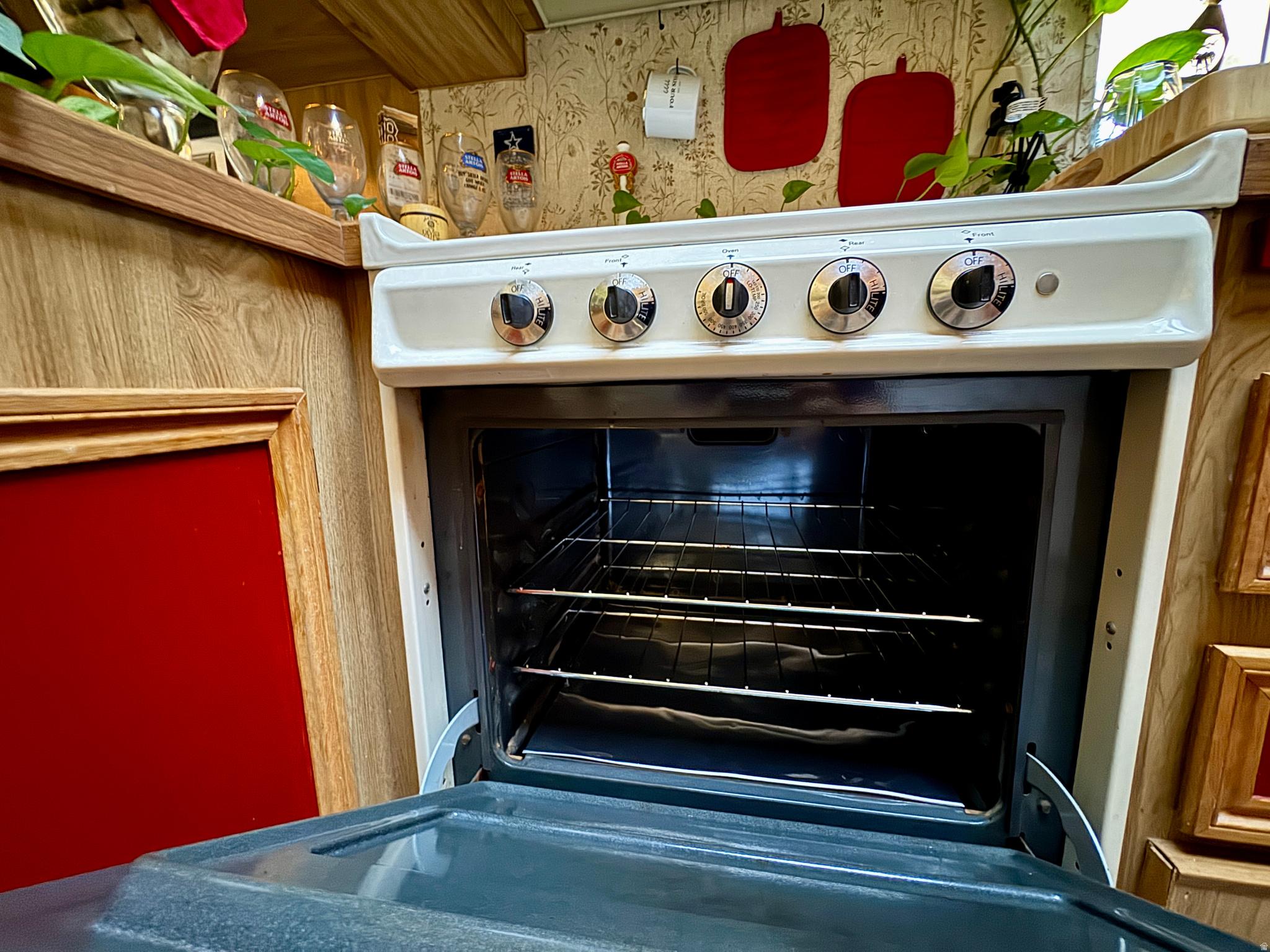 CANYON BREEZE RV RESORT - Residential