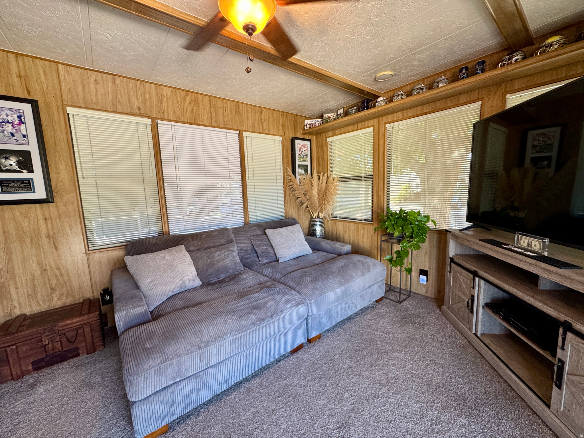 CANYON BREEZE RV RESORT - Residential