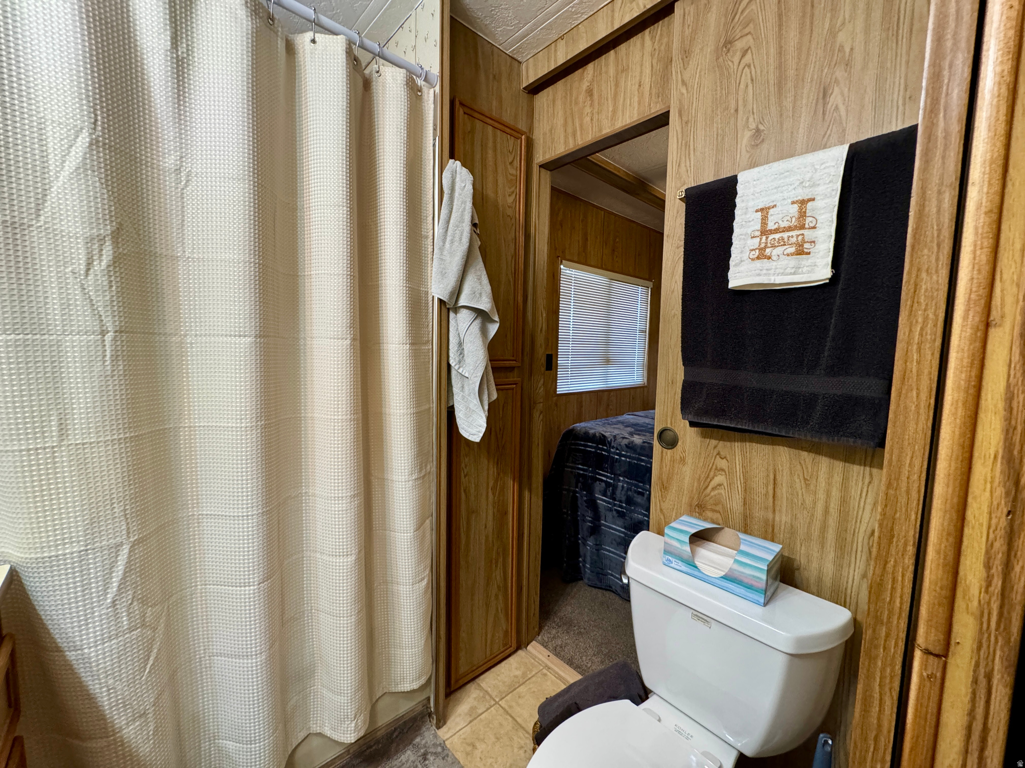 CANYON BREEZE RV RESORT - Residential