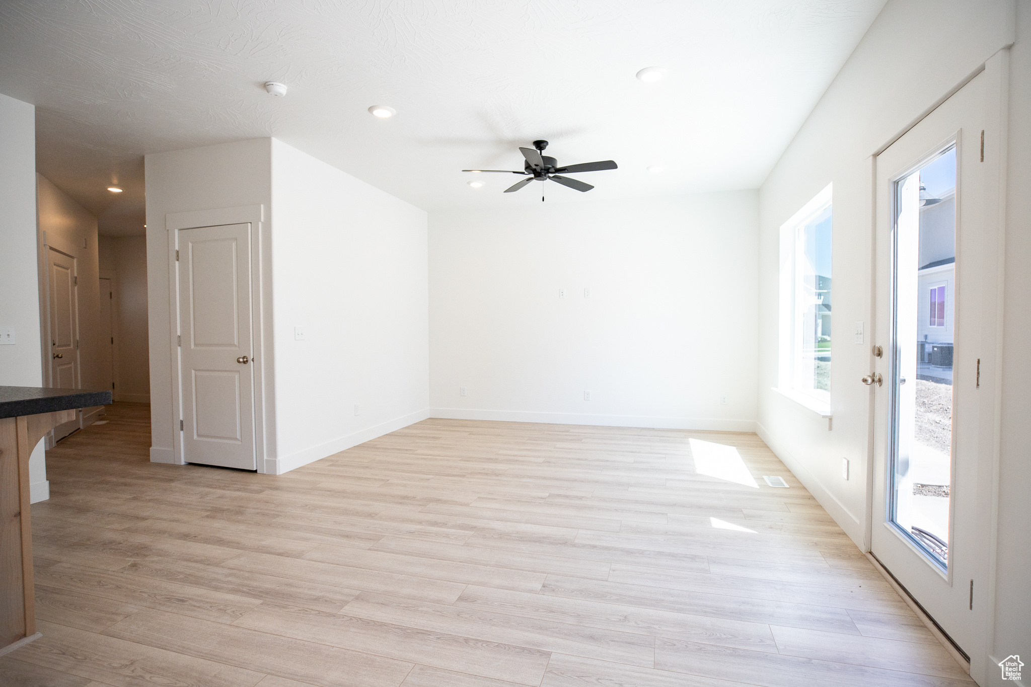 SALEM FIELDS - Residential