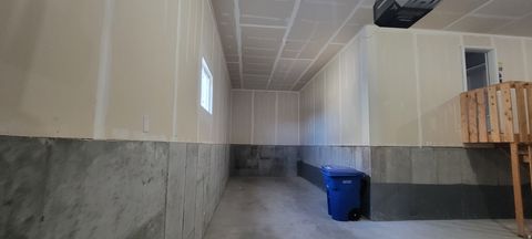 Tiny photo for 108 S 900 E, Hyde Park, UT 84318 (MLS # 2130839)