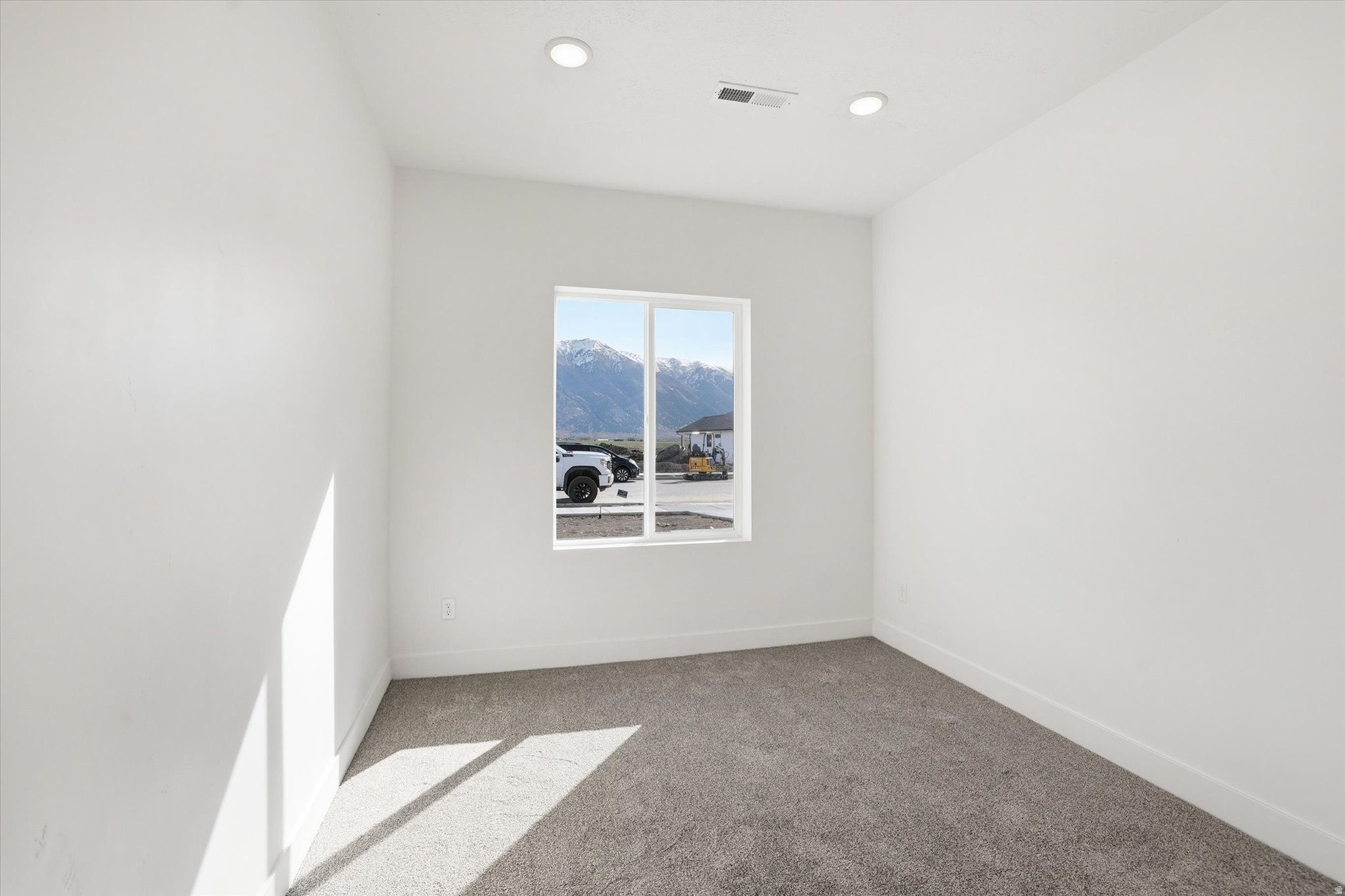 SUNSET VISTA - Residential